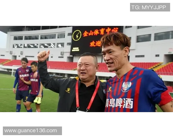 足球明星曼哈得的传奇之路与背后的奋斗故事揭秘 足球明星曼哈得的传奇之路与背后的奋斗故事揭秘